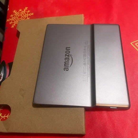 Kindle Oasis E-Reader - Black free mini pastel canvas tote bag  when buy this - Picture 3 of 5